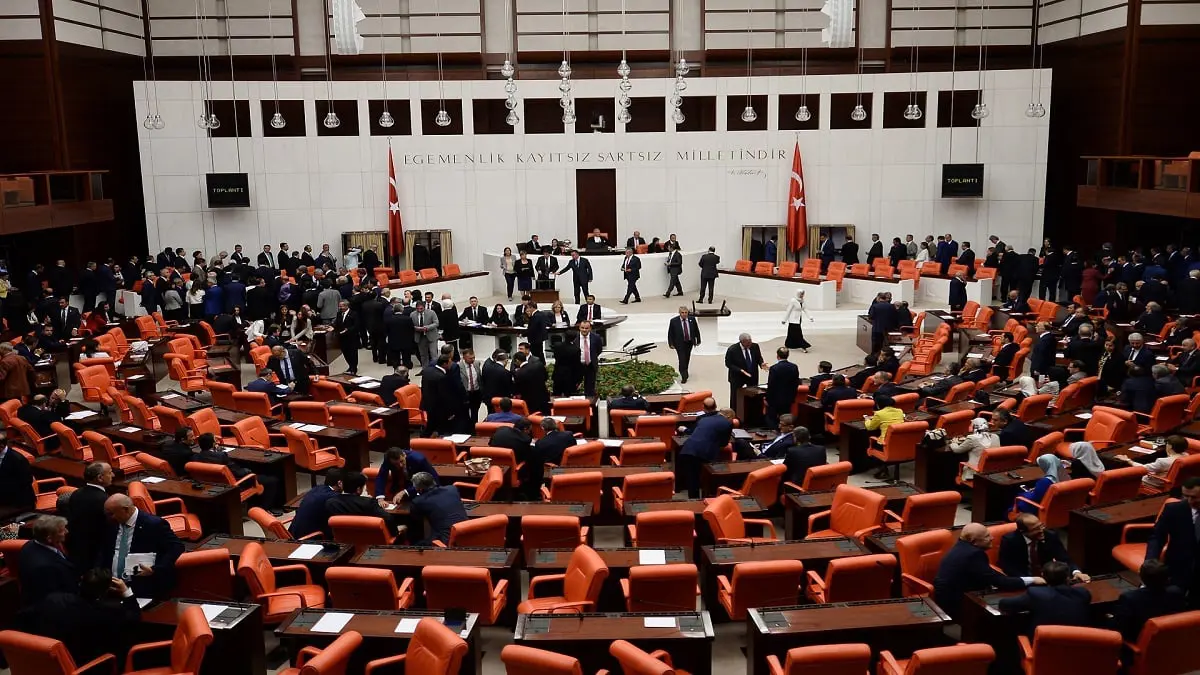 البرلمان التركي ينظر في رفع الحصانة عن نواب من المعارضة‎