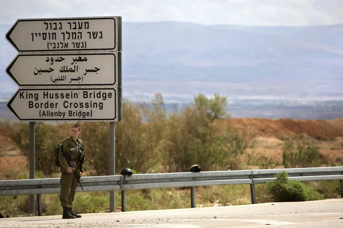 الأمن الإسرائيلي يقتل شخصا حاول عبور الحدود من الأردن