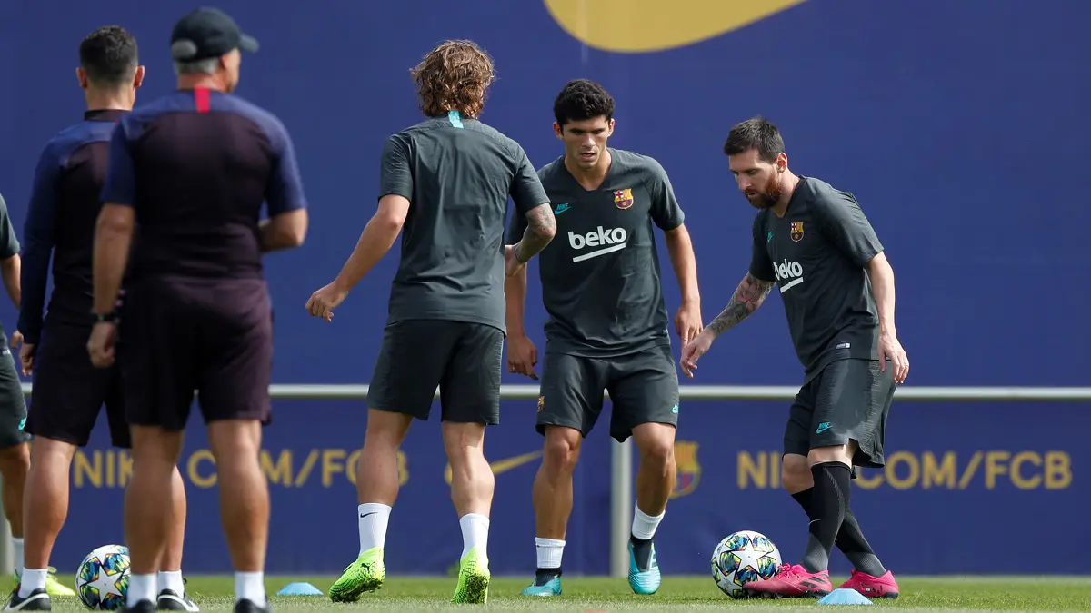 مباراة برشلونة ضد بروسيا دورتموند.. فالفيردي يكشف موقف ميسي