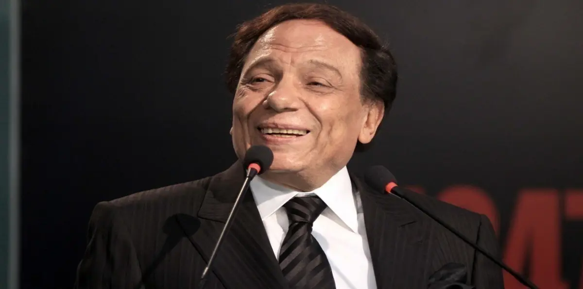 رفض تكريم "القاهرة" السينمائي 3 مرات.. لماذا قبل عادل إمام جائزة "الجونة"؟