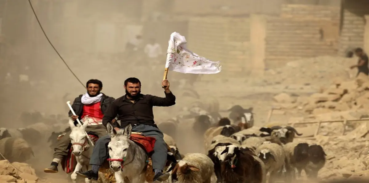 جمهورية الخوف.. فارّون من الموصل يكشفون بعض المستور من ممارسات داعش (صور)