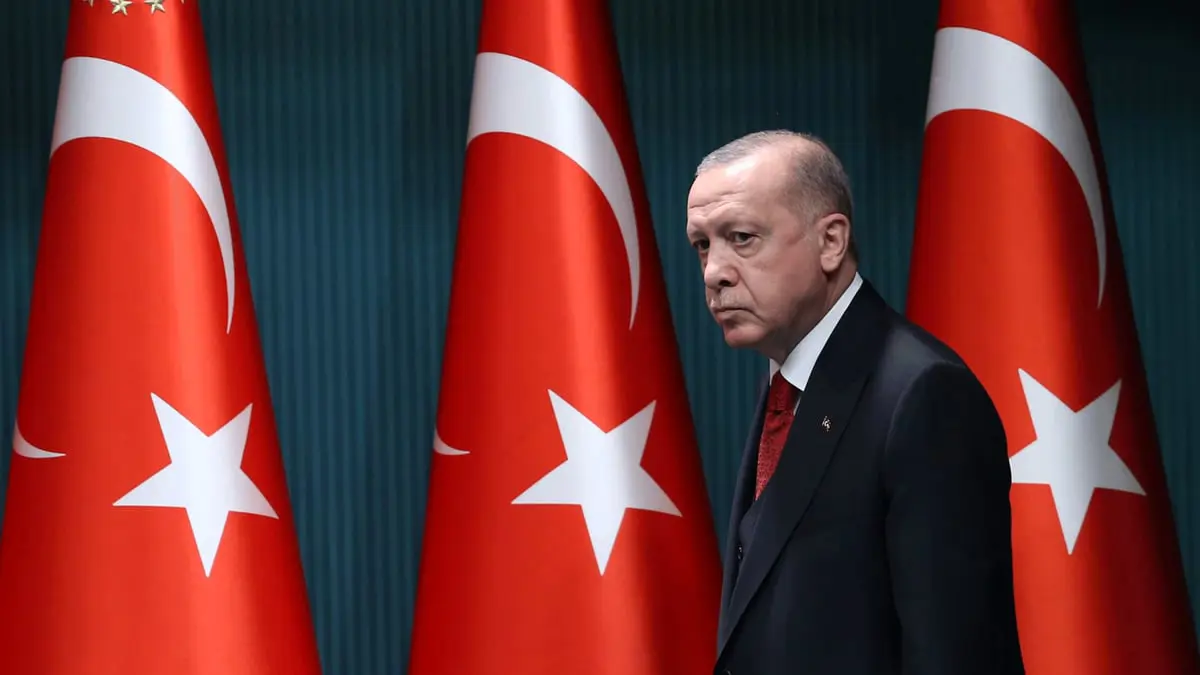 صحف عالمية: أردوغان "ينسف" علاقات تركيا مع الغرب.. وظروف مأساوية للأفغان في بريطانيا