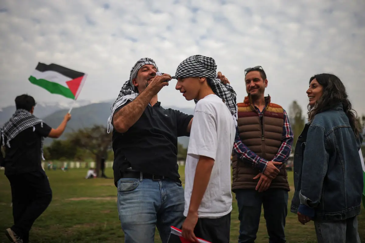 تونس تمنع الطلاب من ارتداء الكوفية الفلسطينية خلال الامتحانات 