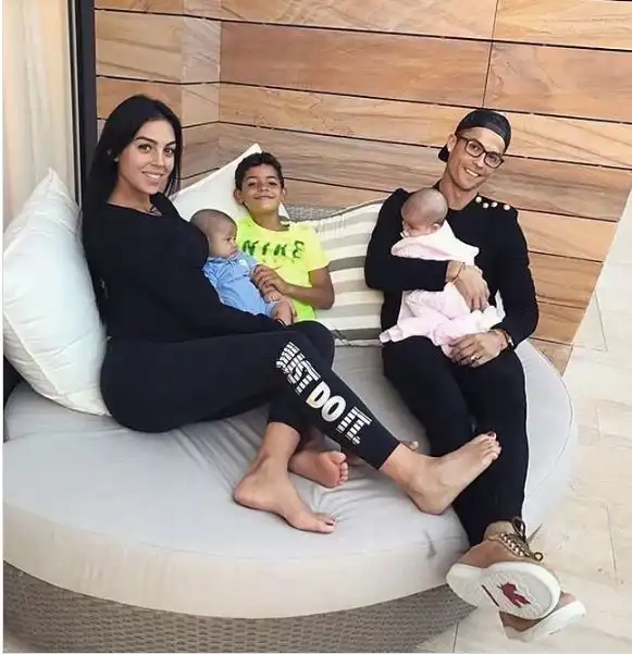 رونالدو وجورجينا