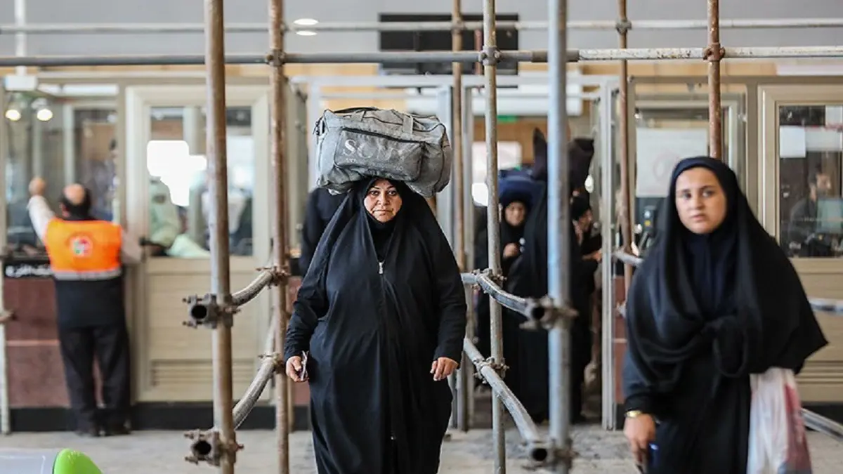إيران تغلق منفذ مهران الحدودي مع العراق
