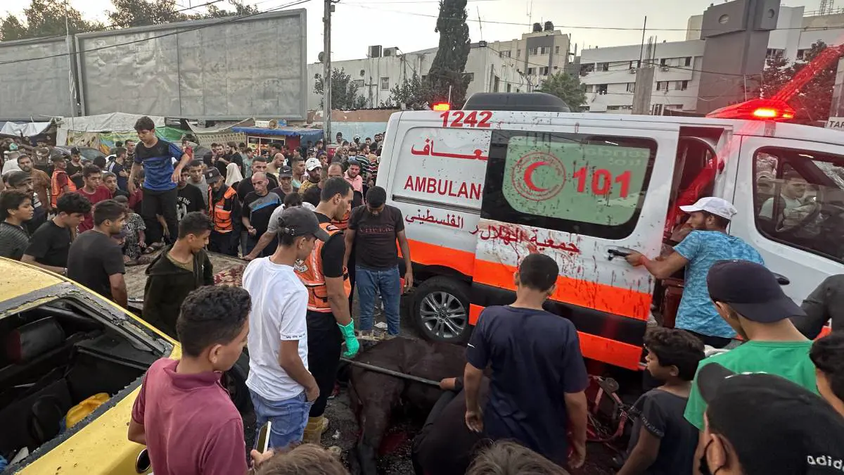 غوتيريش يشعر بـ"الرعب" جراء الضربة الإسرائيلية على 
 سيارات الإسعاف في غزة
