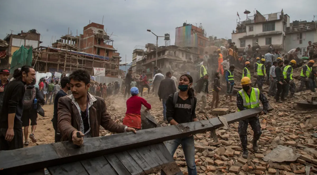 ارتفاع حصيلة قتلى زلزال نيبال إلى 4138 شخصا