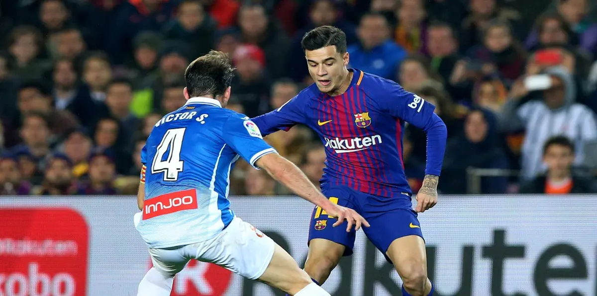 نادي برشلونة يحتفي بكوتينيو.. ومدربه: يمتلك نظرة ثاقبة