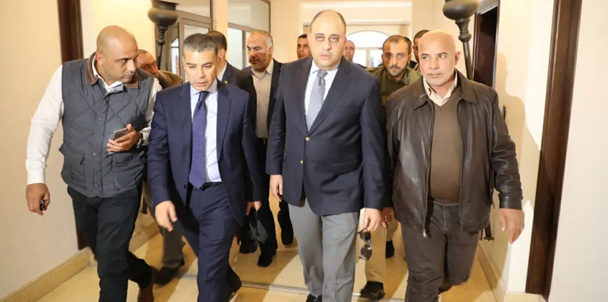 الوفد الأمني المصري يعود لغزة وسط آمال بانفراجة في ملف المصالحة