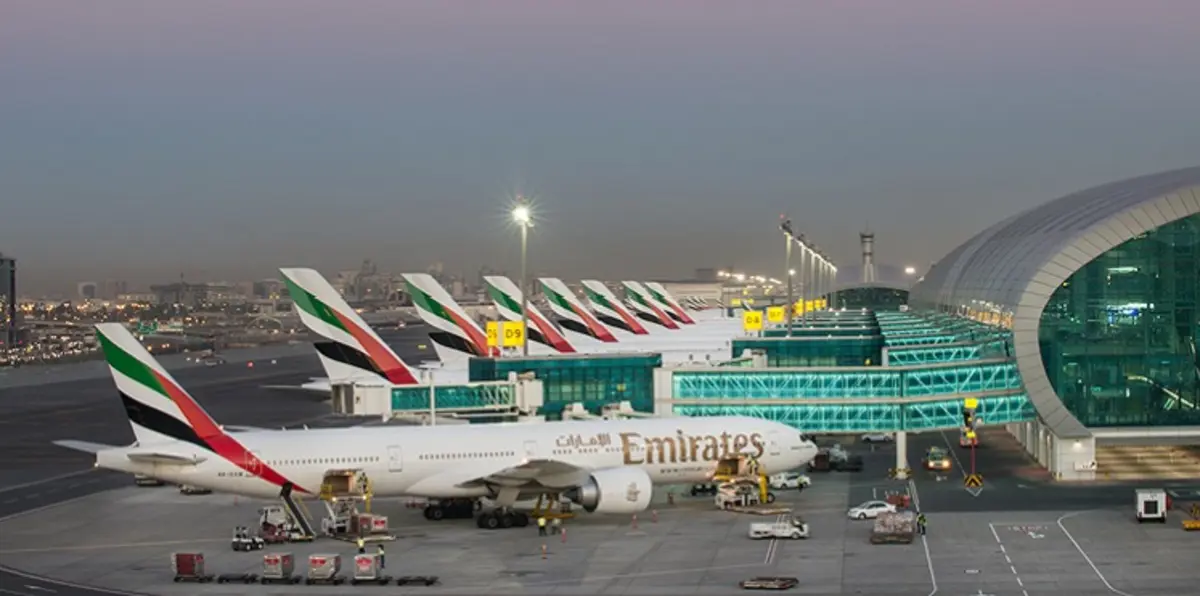 المدير التنفيذي لمطارات دبي يؤكد إنجاز كافة الإصلاحات في المدرج المتضرر