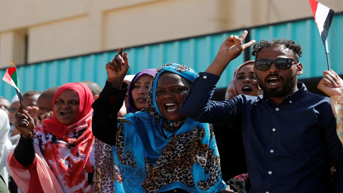 الحكومة السودانية تحذر أنصار البشير من تنظيم أي تجمعات‎