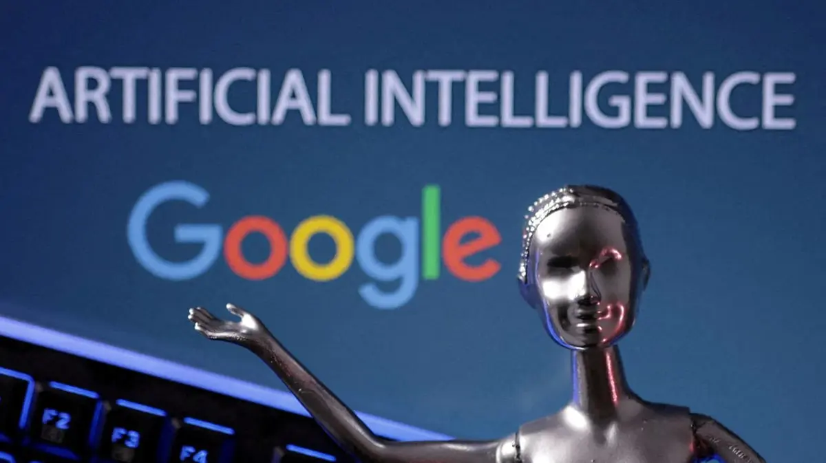 "غوغل" تتيح استخدامًا عامًا لبرنامجها للذكاء الاصطناعي "بارد"

