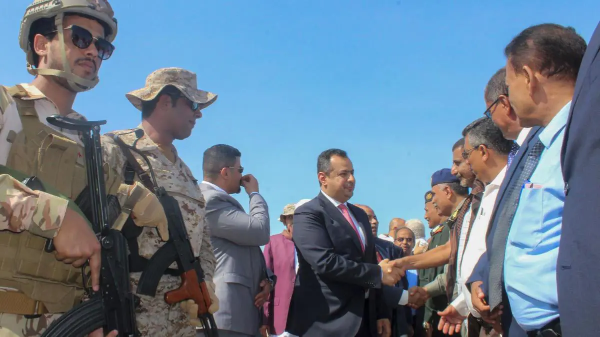 رئيس الوزراء اليمني يعلن عدن مدينة منكوبة