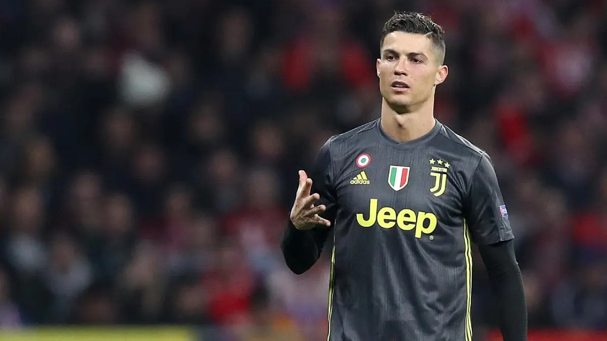 رونالدو يطلب من إدارة يوفنتوس التعاقد مع ثلاثي برشلونة