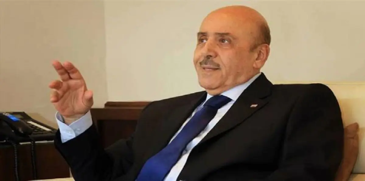 كيف يتجول "كاتم أسرار الأسد" شرقًا وغربًا رغم العقوبات؟