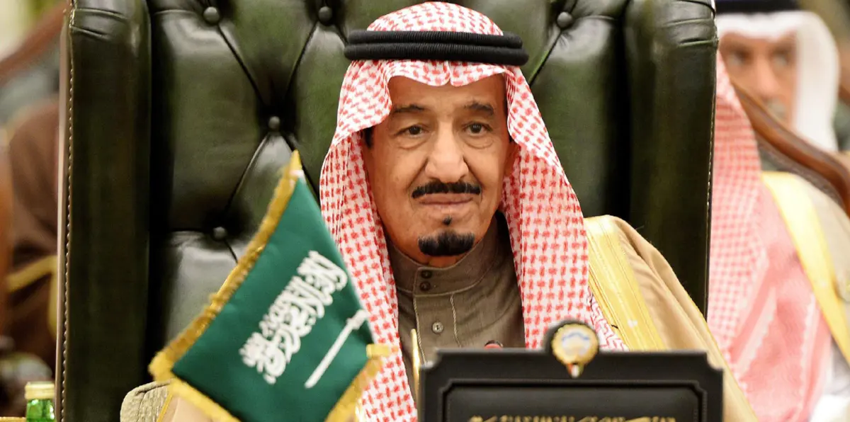 بالتزامن مع زيارة العبادي.. رسالة من العاهل السعودي للرئيس العراقي