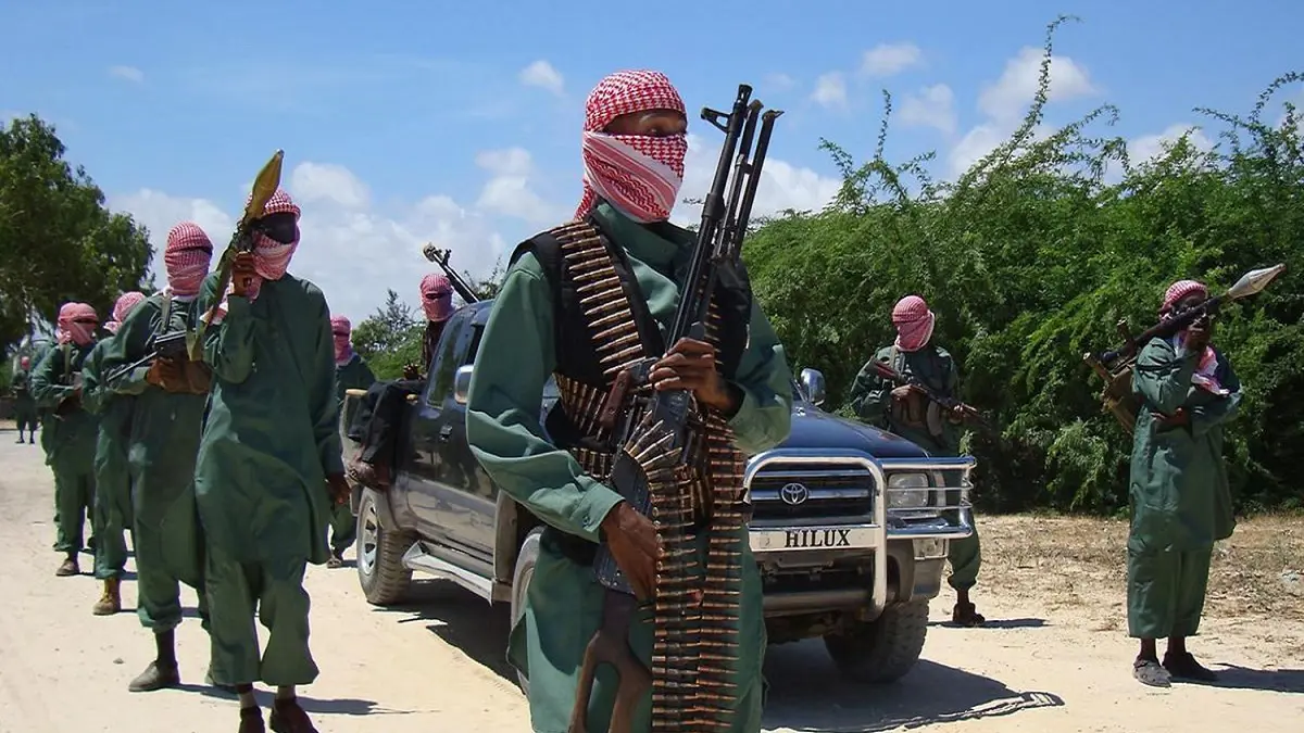 نجاة قائد الجيش الصومالي من تفجير انتحاري بسيارة ملغومة