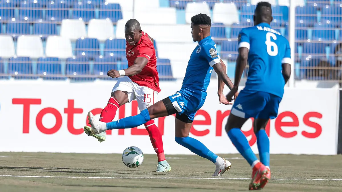 هدد باللجوء للفيفا.. الهلال السوداني يطالب الكاف بإقامة مباراة الأهلي دون جماهير