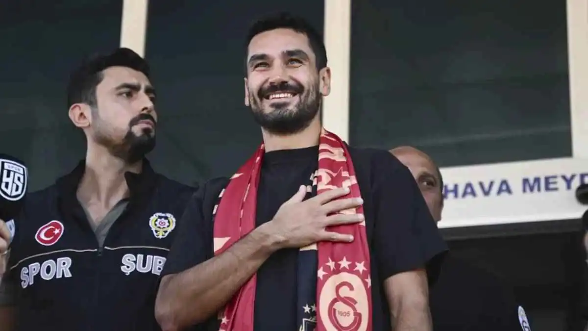 غوندوغان يرحل إلى غلطة سراي التركي مجاناً
