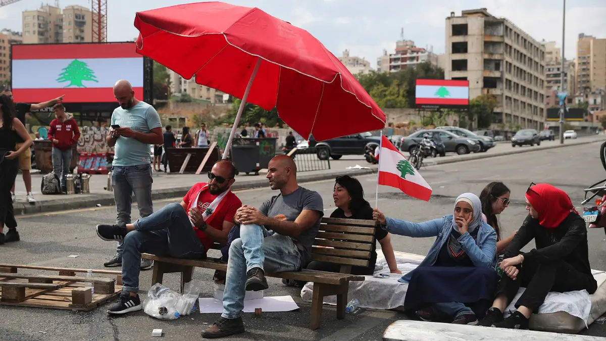 هل استقالة الحريري هي فعلًا "خبر سار" بالنسبة للمتظاهرين؟
