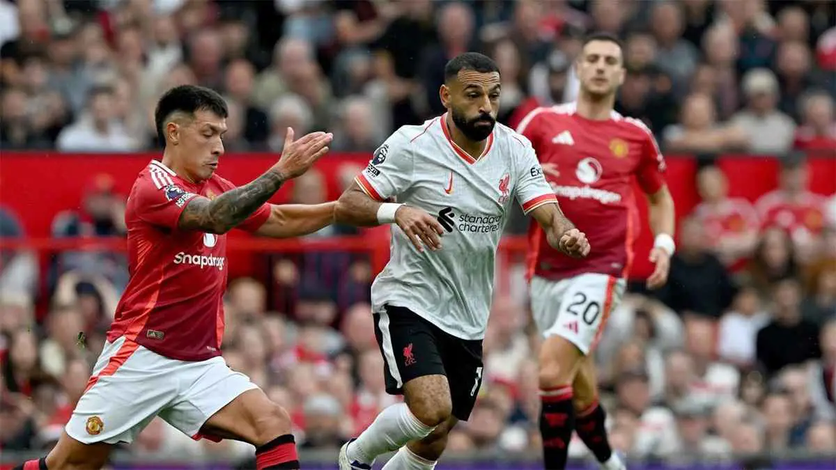 عبر "إنستغرام".. محمد صلاح يوجه ضربة جديدة إلى مانشستر يونايتد (صورة)