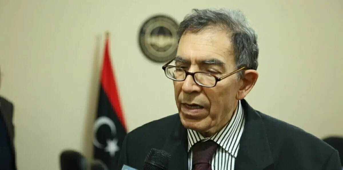 المبعوث العربي يصل إلى ليبيا للقاء حفتر والثني والسراج