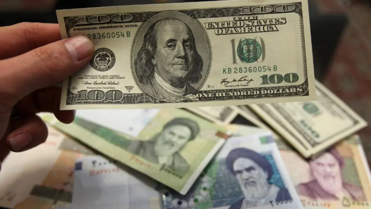العملة الإيرانية تهوي بعد قرار ترامب ضد الحرس الثوري
