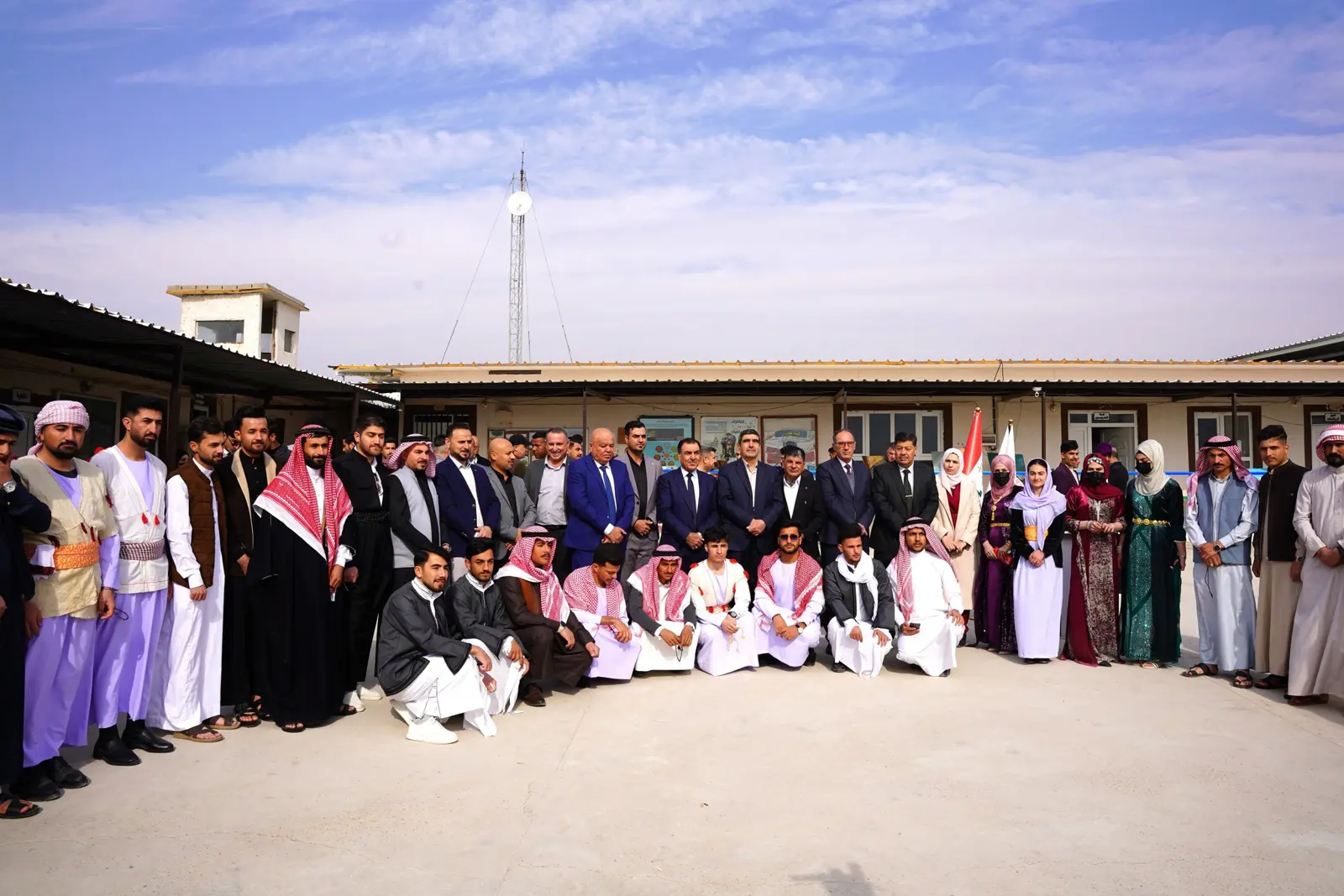 طلاب جامعة تلعفر بالأزياء التراثية