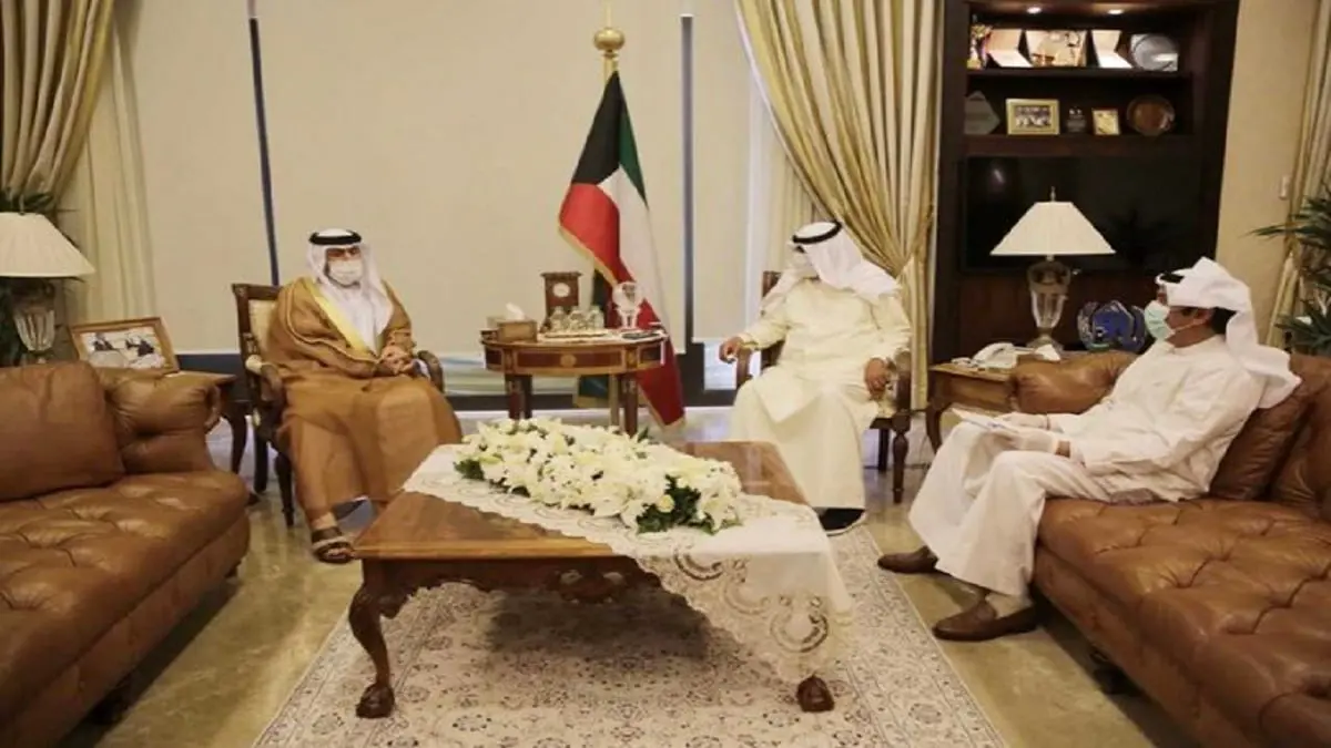 الكويت تنفي مزاعم حول طلبها نقل سفير الإمارات