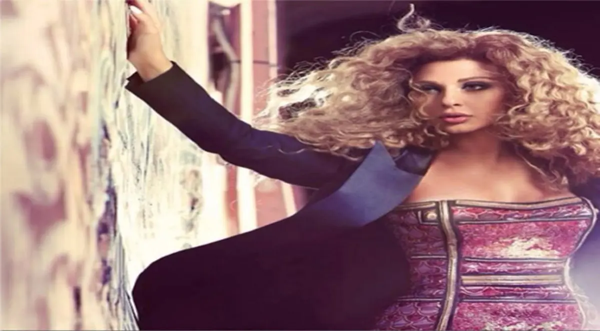 ميريام فارس تطل على جمهورها بفستان رائع