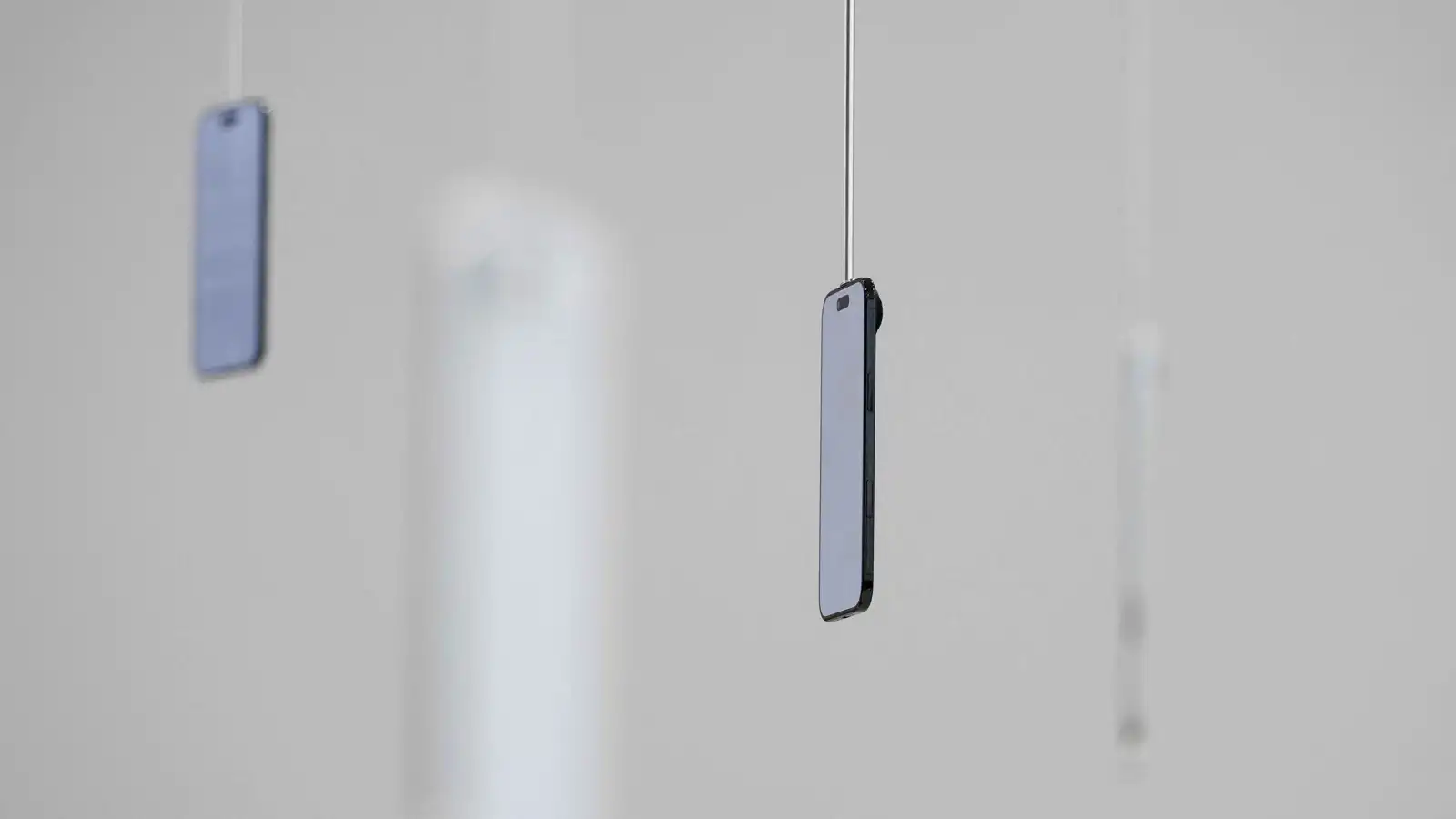 نماذج من هواتف آيفون آير