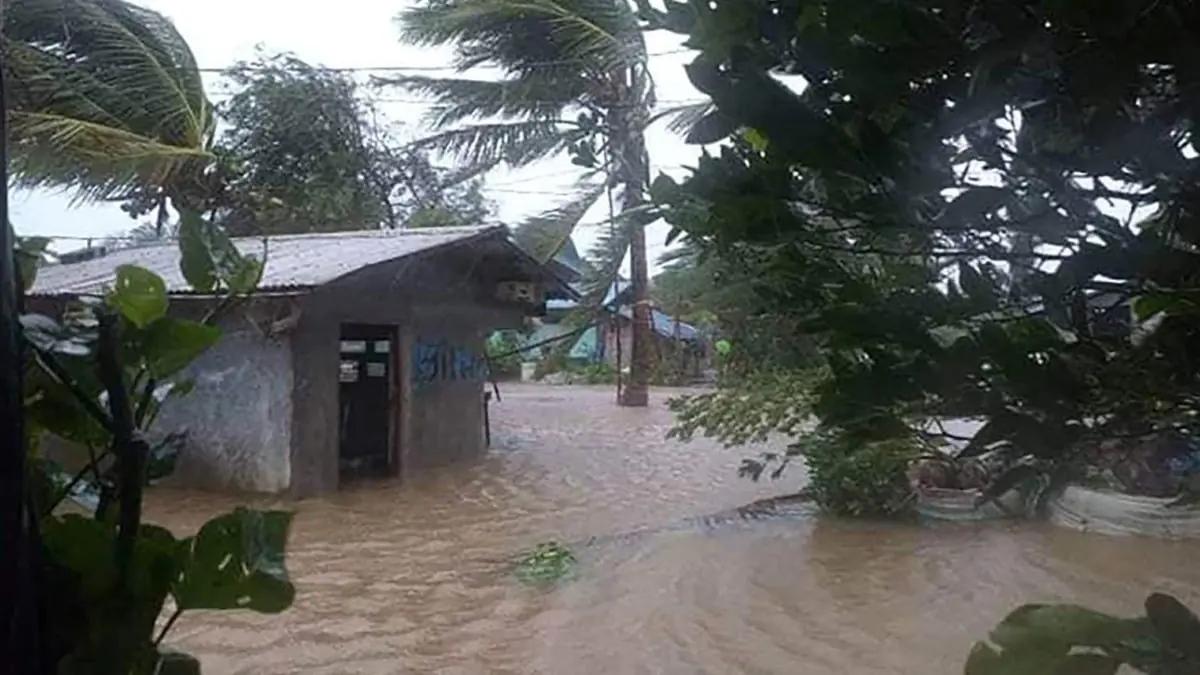 العاصفة الاستوائية "إوينيار" تخلف 7 قتلى في الفلبين‎