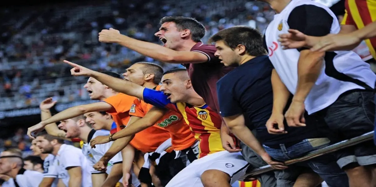 هدف فالنسيا في مرمى برشلونة يتسبب بوفاة مشجع