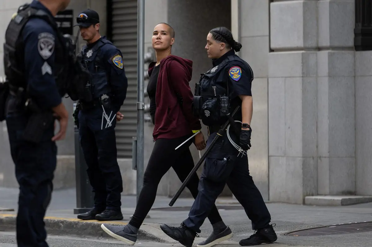 شرطة سان فرانسيسكو تحتجز 70 محتجاً أمام القنصلية الإسرائيلية