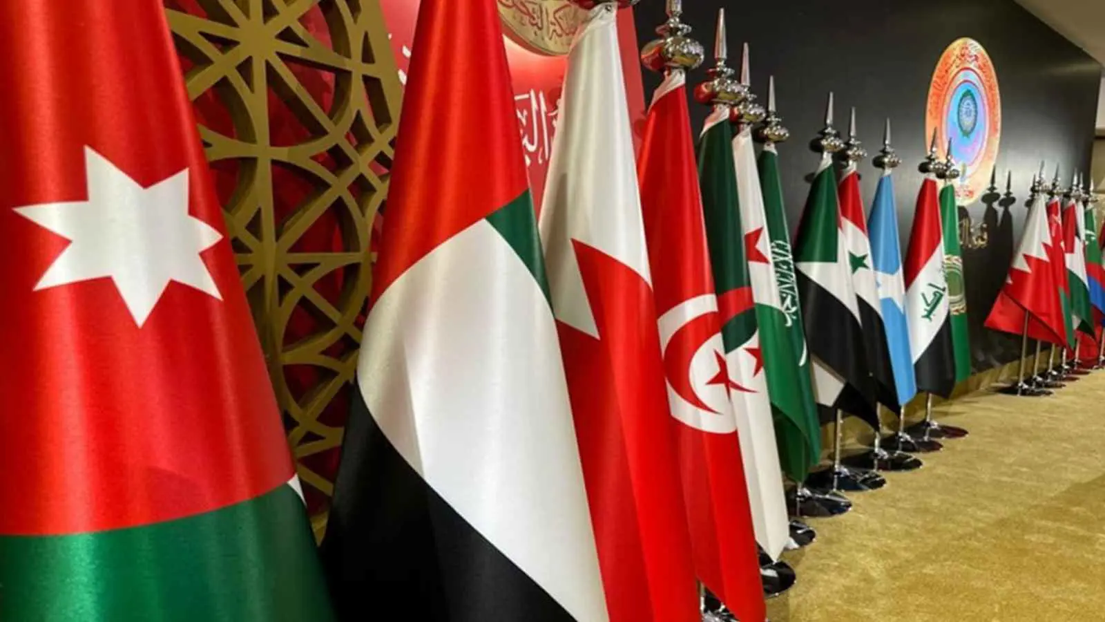 تحشيد وتحفظ.. القمة العربية تُشعل معركة انتخابية في العراق