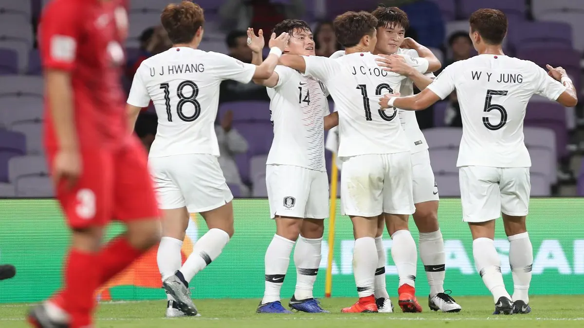 كوريا الجنوبية تتخطى قيرغيزستان وتلحق بالصين والأردن إلى دور الـ16 لكأس آسيا 2019 (فيديو)