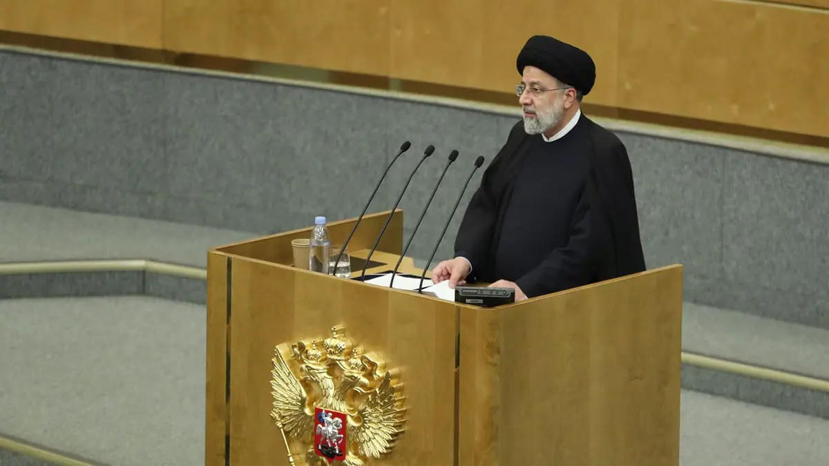 الرئيس الإيراني يُهاجم "الناتو" والغرب من موسكو