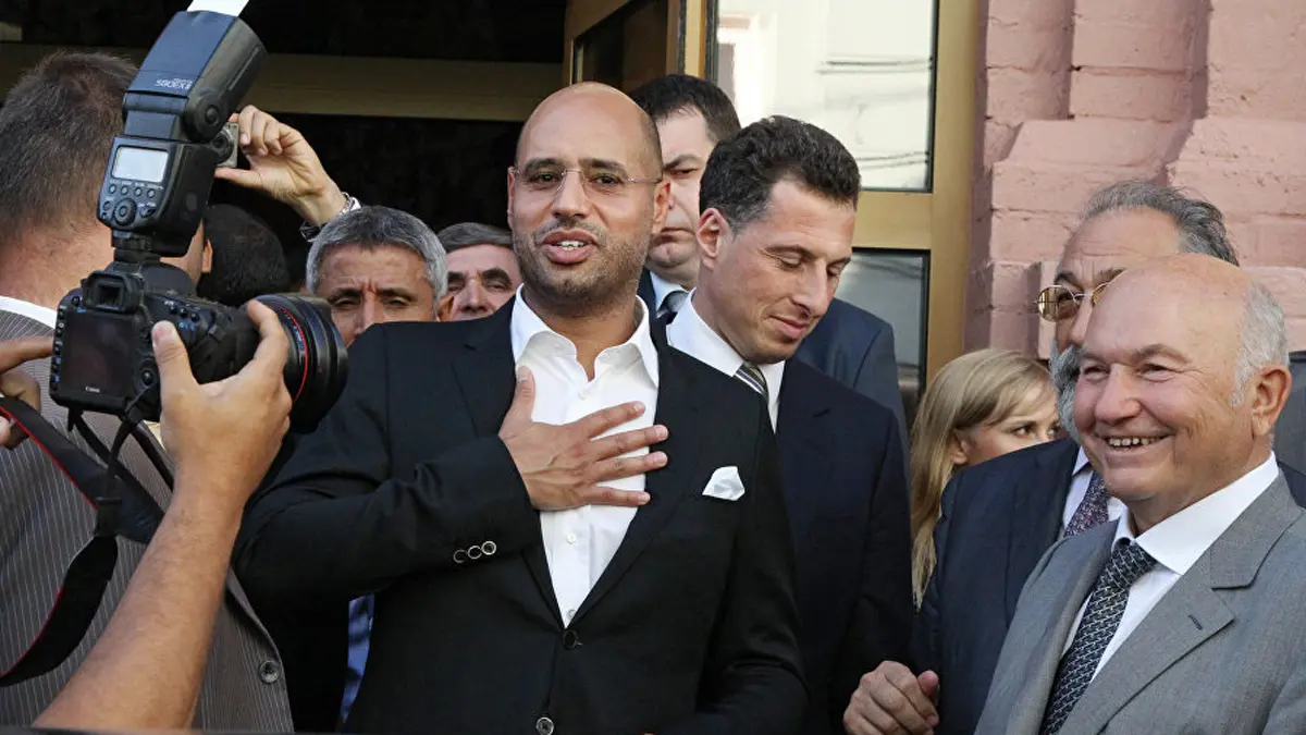 هل تسعى روسيا لتوسيع نفوذها في ليبيا عبر سيف الإسلام القذافي؟