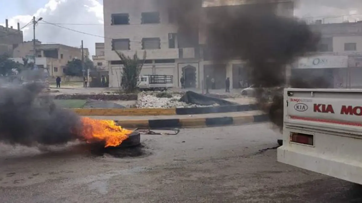 الأردن.. انتحار بائع متجول بعد مصادرة عربته يشعل احتجاجات في إربد (فيديو وصور)