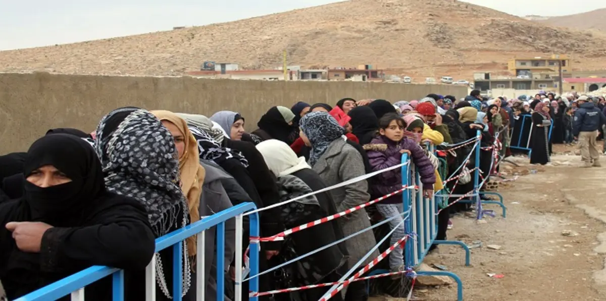 اللاجئون الكويتيون في الإمارات... قصة واقعية يحييها السوريون بعد 25 عاماً