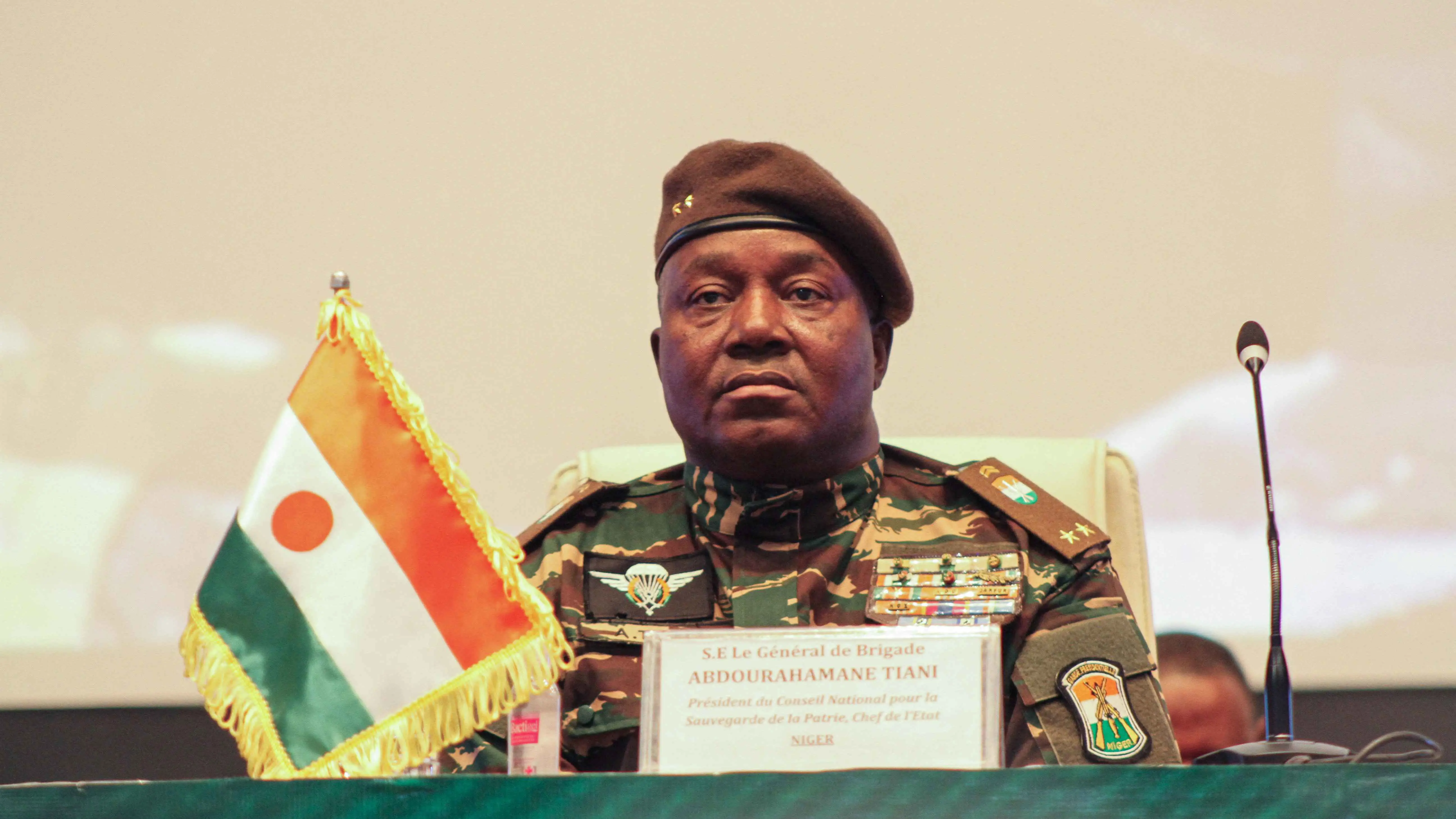 بعد عام على الانقلاب.. كيف عزز الجنرال تياني سلطته في النيجر؟