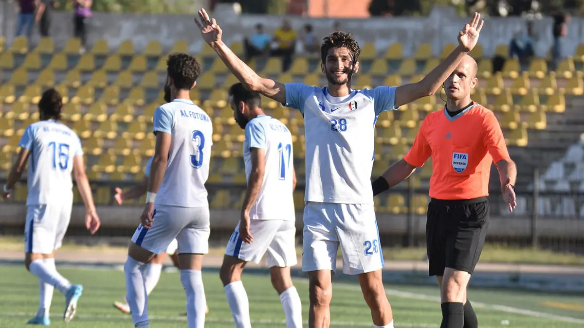 بعد تتويجه بطلًا للدوري السوري.. نادي الفتوة يطبع النجمة الثالثة على قميصه بعد غياب 32 عامًا (فيديو)