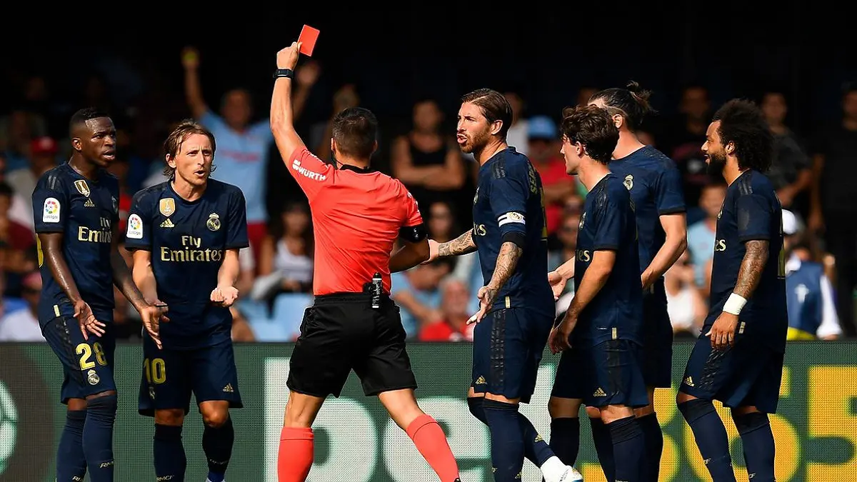 ريال مدريد يقدم التماسًا ضد طرد لوكا مودريتش