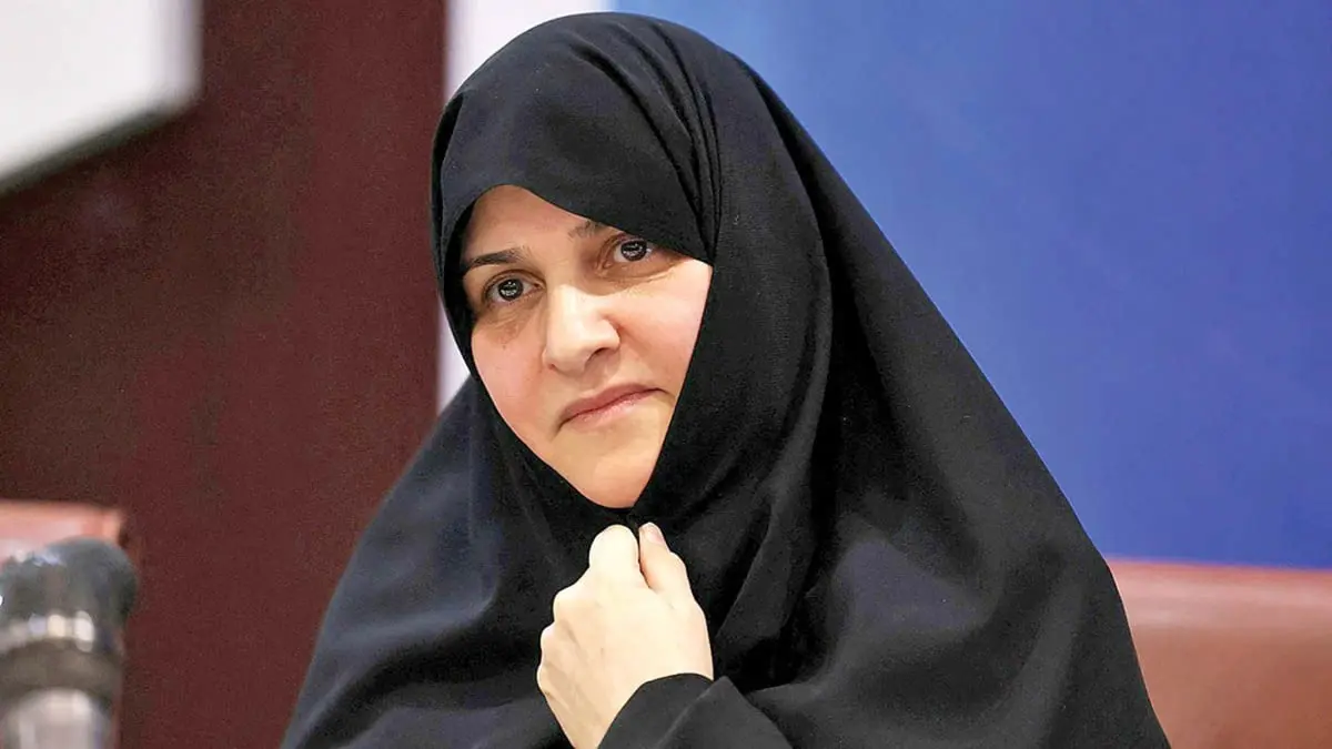 هل يدفع "التيار المتشدد" بزوجة "رئيسي" للترشح بالانتخابات الرئاسية الإيرانية؟