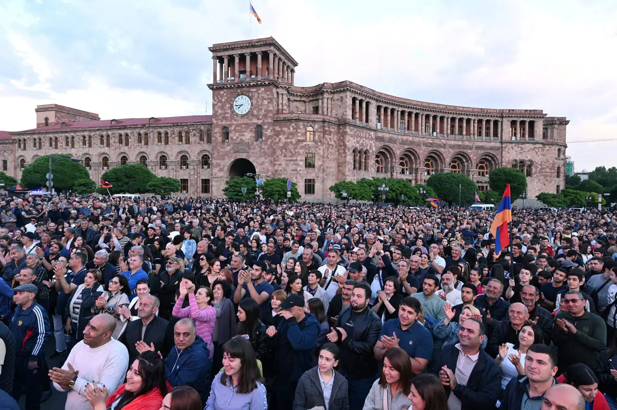 ارتفاع حدة التوتر في أرمينيا والمعارضة تعلن العصيان المدني 