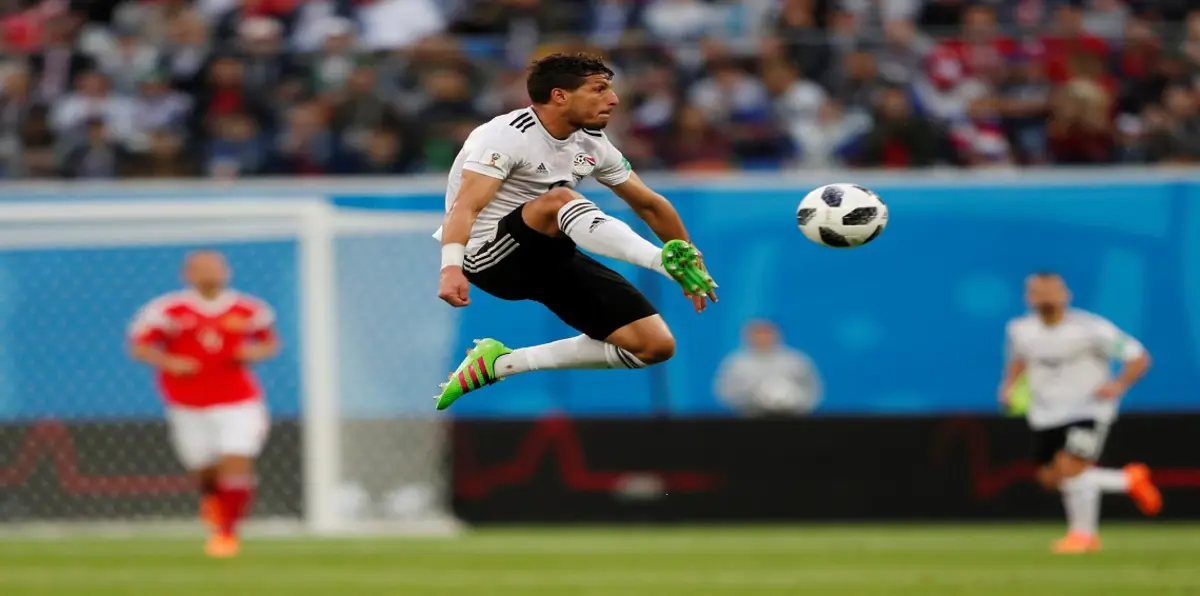 رغم إعلان رغبته بالبقاء مع الزمالك.. نادي الأهرام "بيراميدز" يعلن نيته شراء طارق حامد