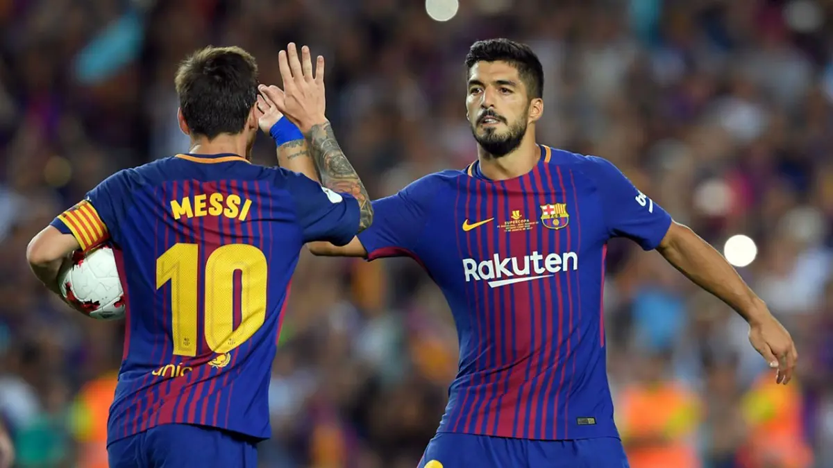 هل يحسم ليونيل ميسي موقف لويس سواريز مع نادي برشلونة؟