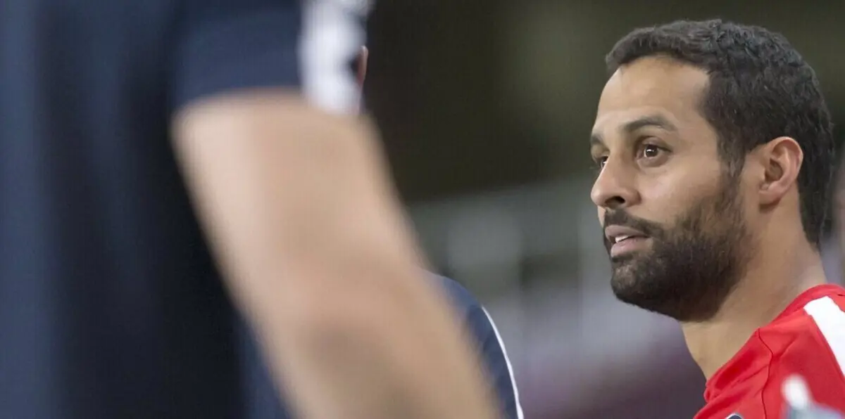هل أُجبر نادي الهلال السعودي على الاحتفاظ بياسر القحطاني؟ (فيديو)