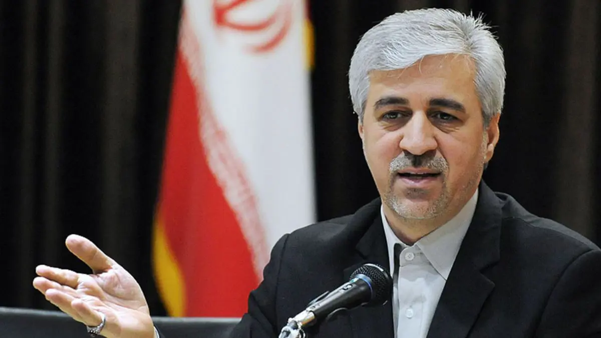 وزير الرياضة الإيراني يعلق على تقارير شراء أجهزة (VAR) من إسرائيل