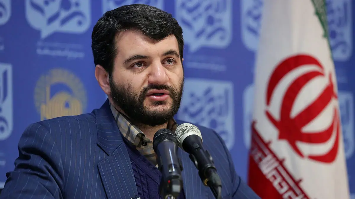 إيران.. وزير يستقيل وآخر يتلقى إنذارا برلمانيا وآخرون ينتظرون الاستجواب